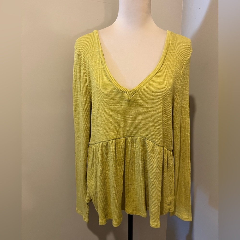 T.La V-Neck Textured Yellow Blouse